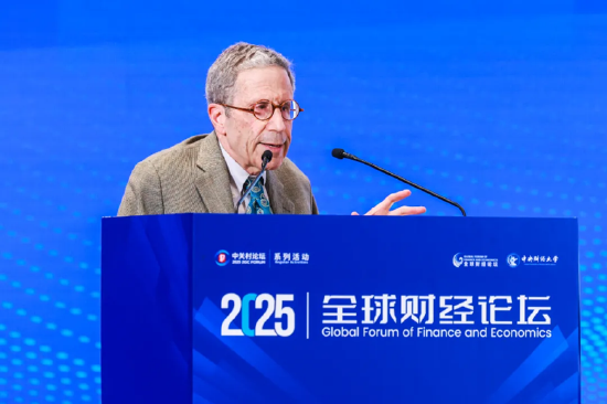 展鹏配资 诺奖得主：私人加密货币则只能在严格监管下发挥有限作用